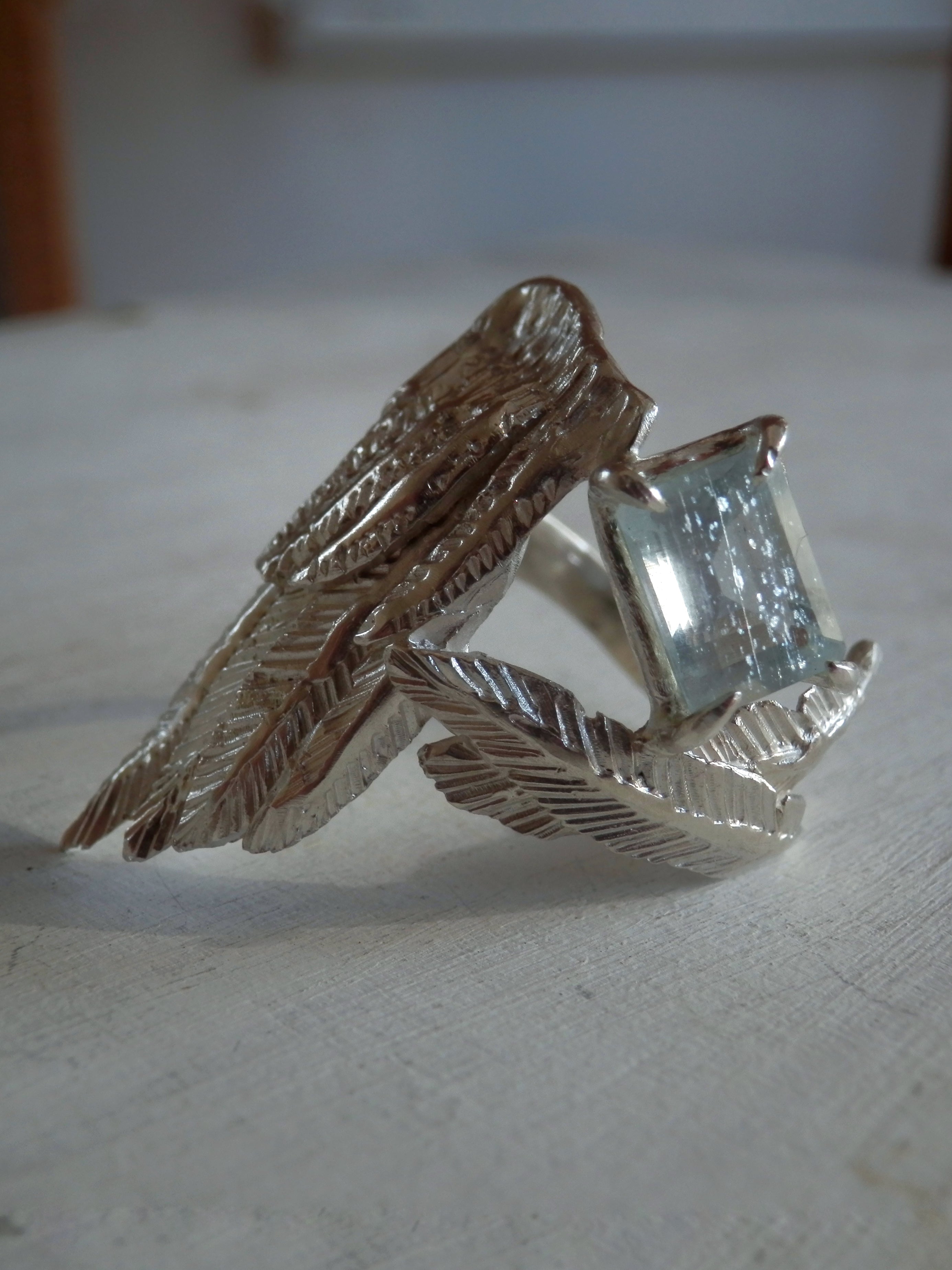 COVER ME, CARRY ME [1.57CT]