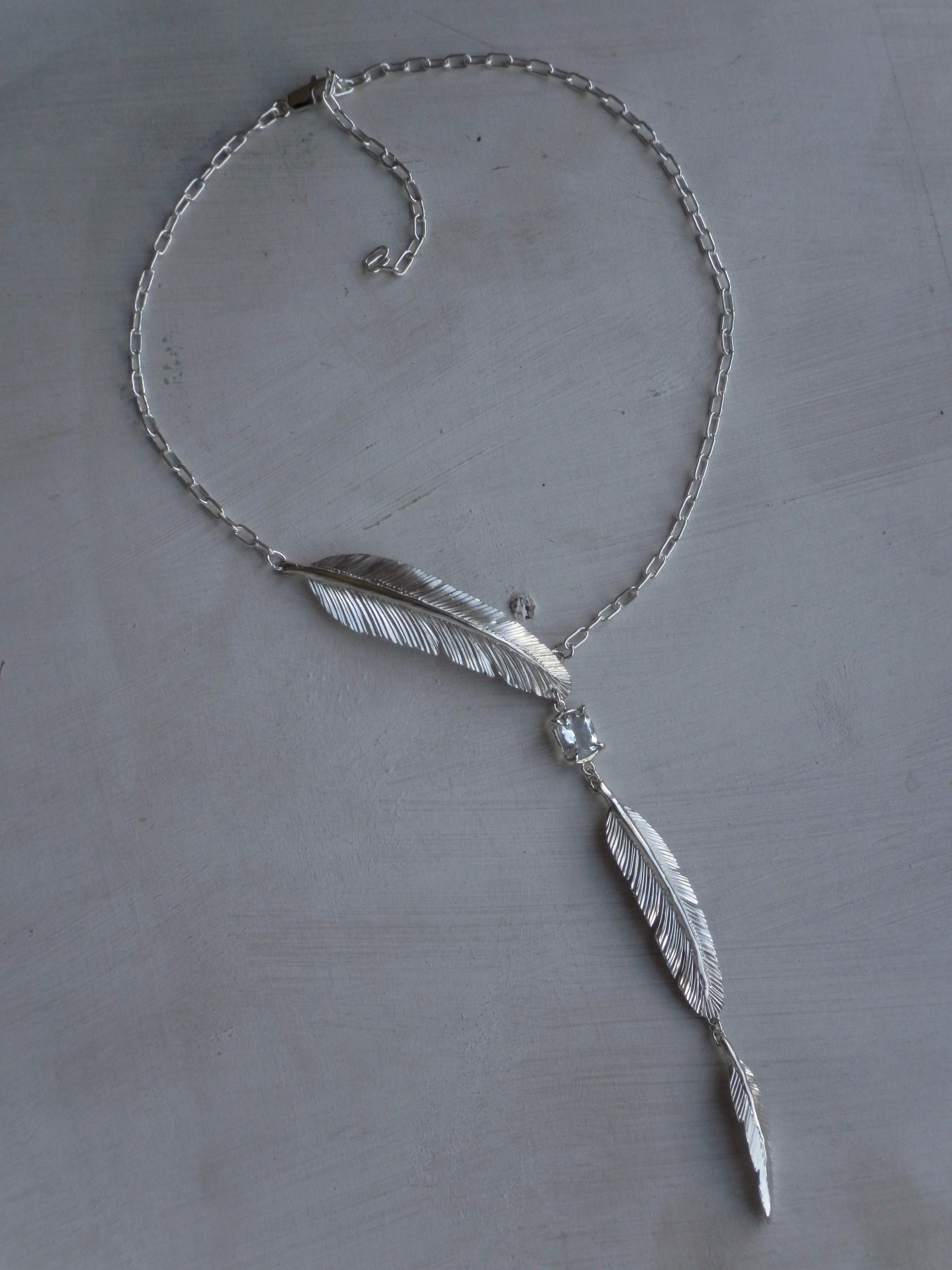 FEATHERWAY AND A BLUE [1.5ct]