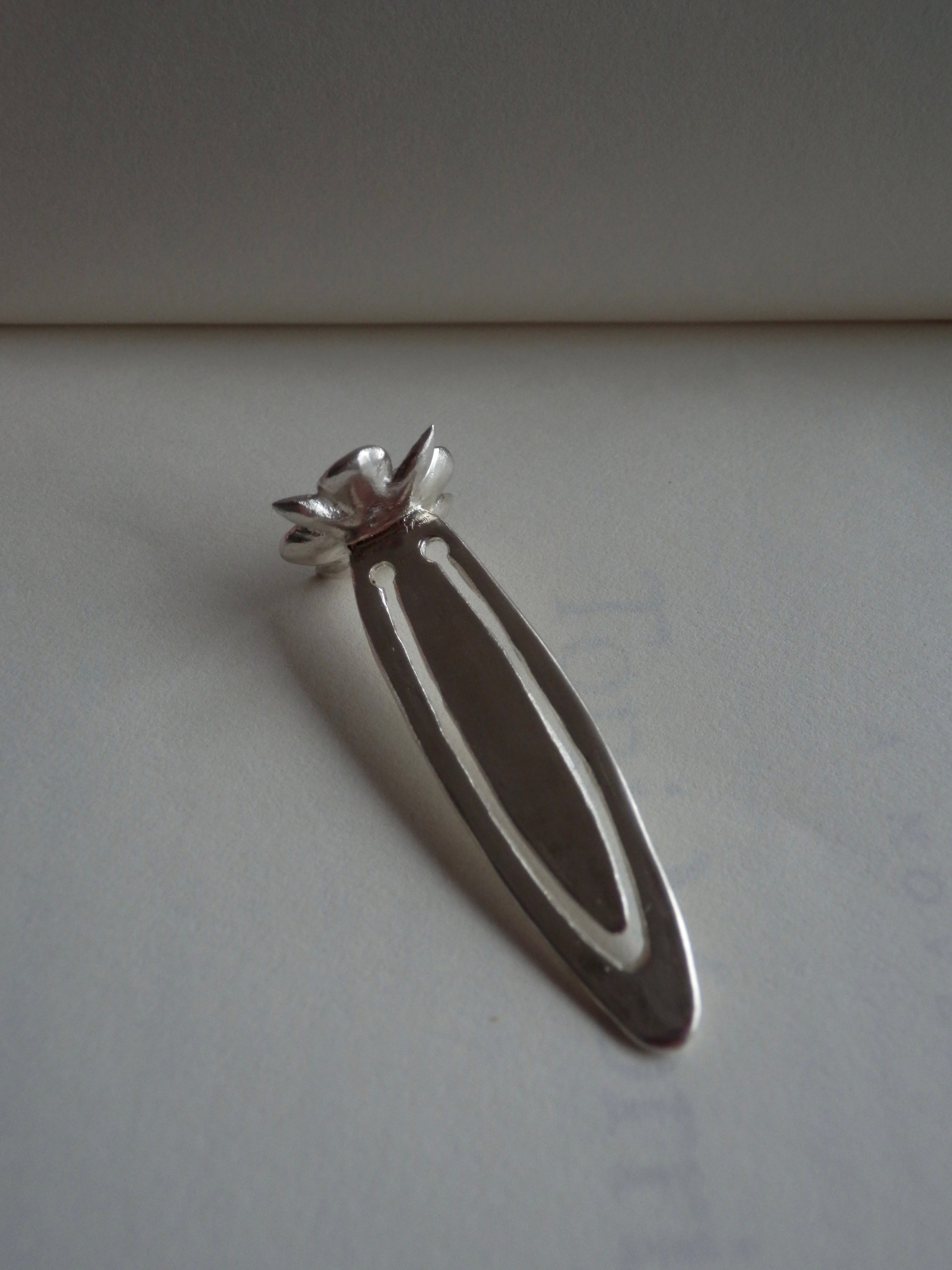 PETAL BOOKMARK [aquamarine]