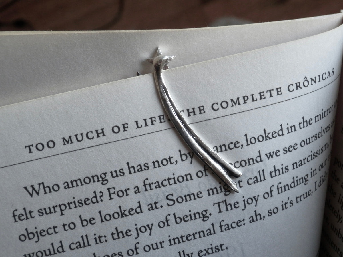 STAR BOOKMARK •2