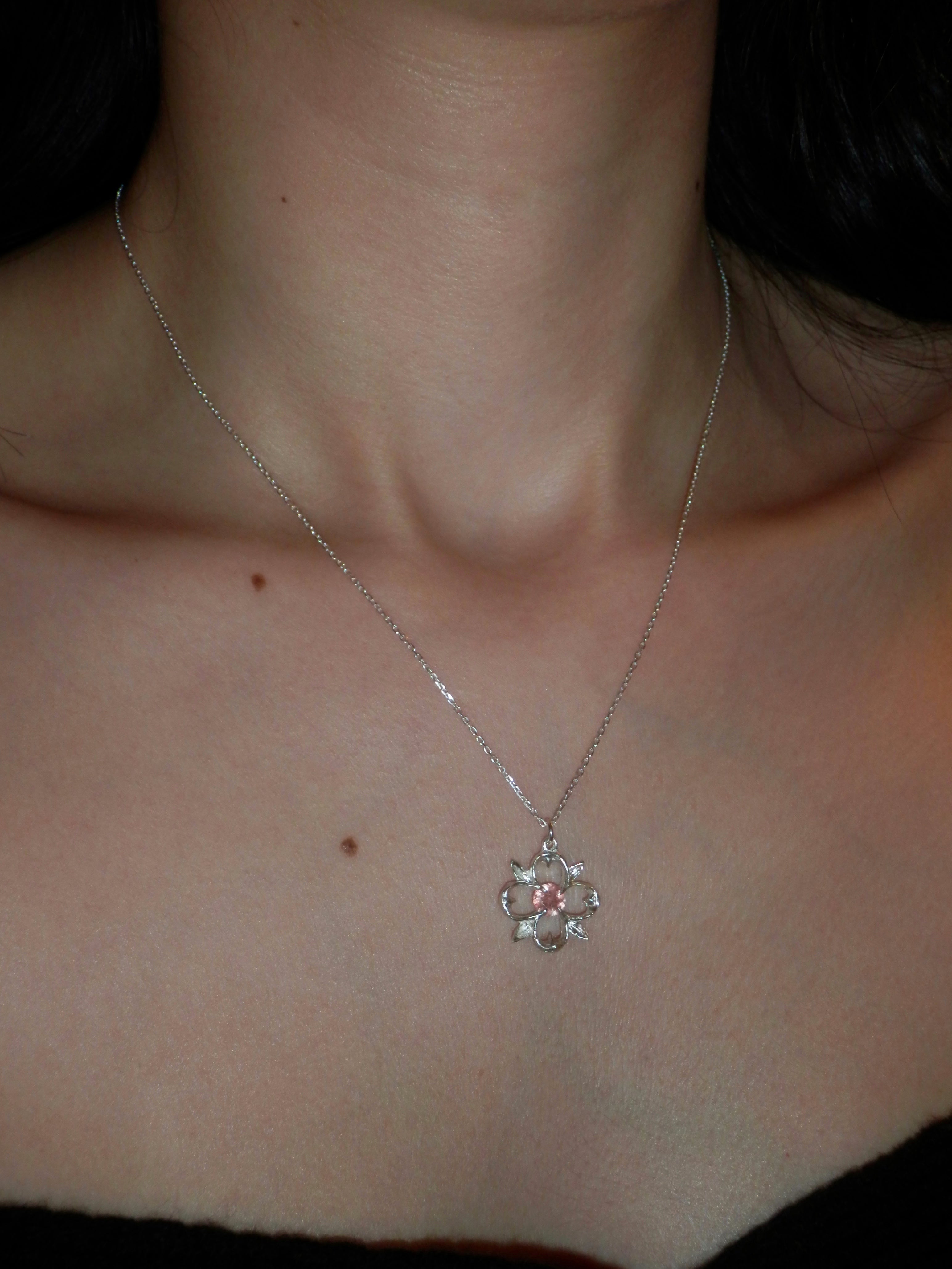 Mel＊ハンドメイド PETALS WITH CHAIN – MOIRA X MEL