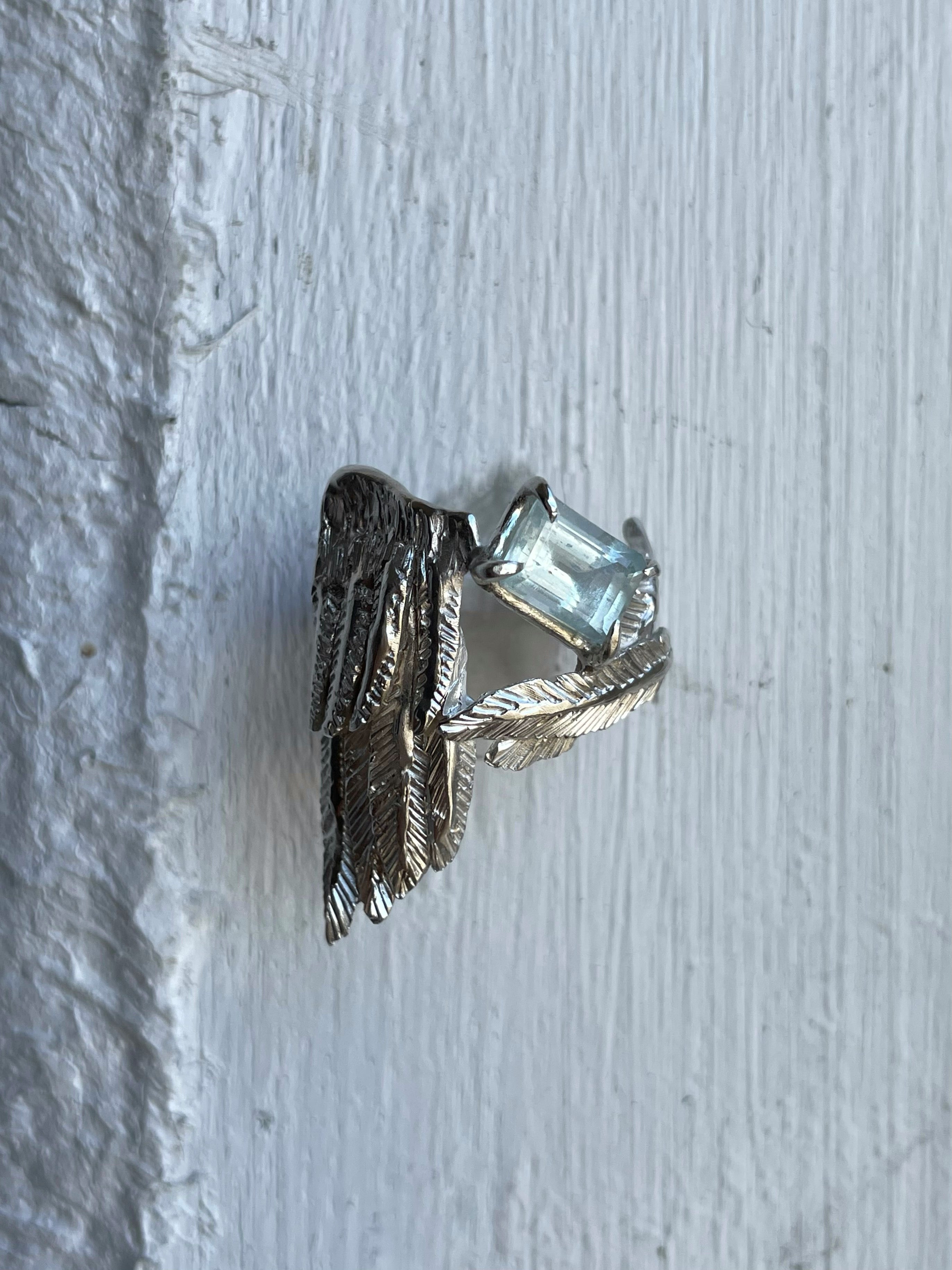 COVER ME, CARRY ME [1.57CT]