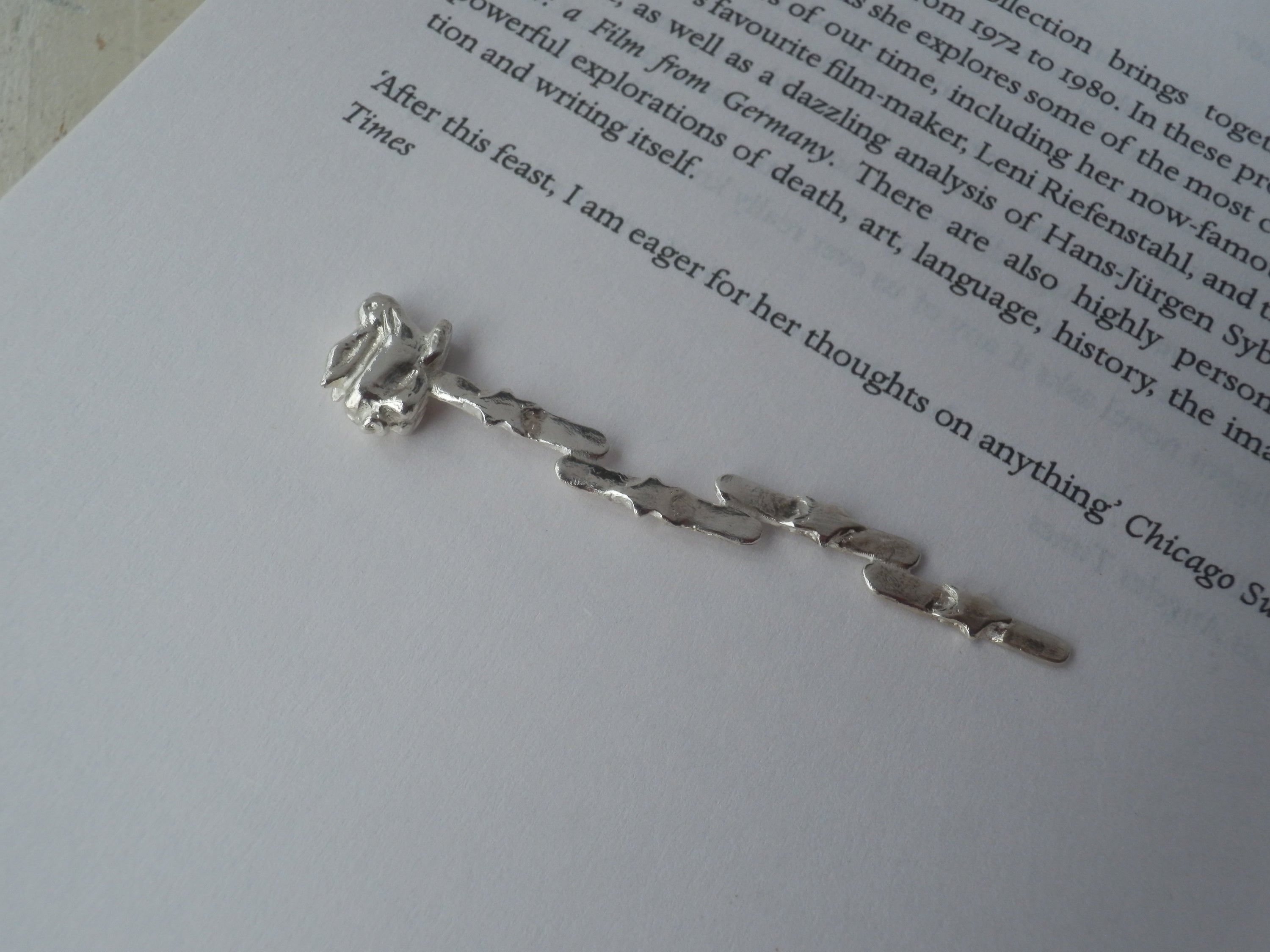 BUNNY BOOKMARK