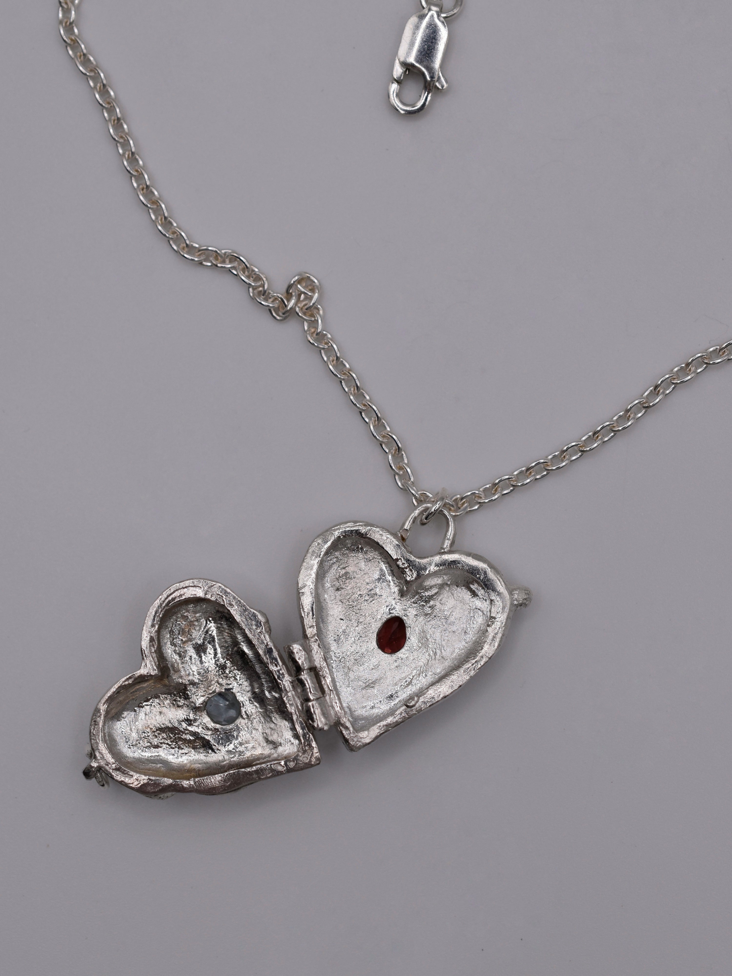 MATCH-MADE NECKLACE