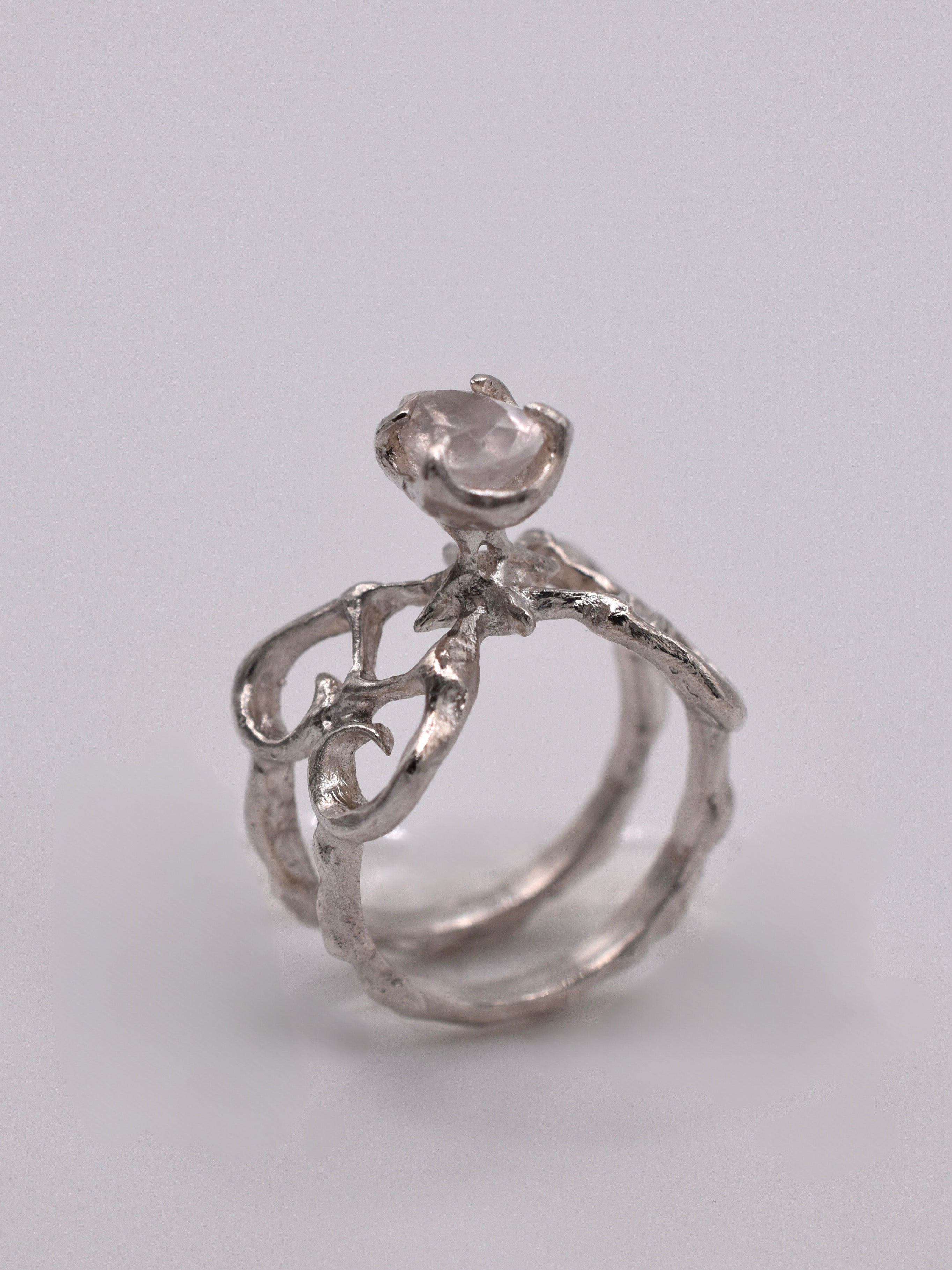 GENTLE WAVE RING