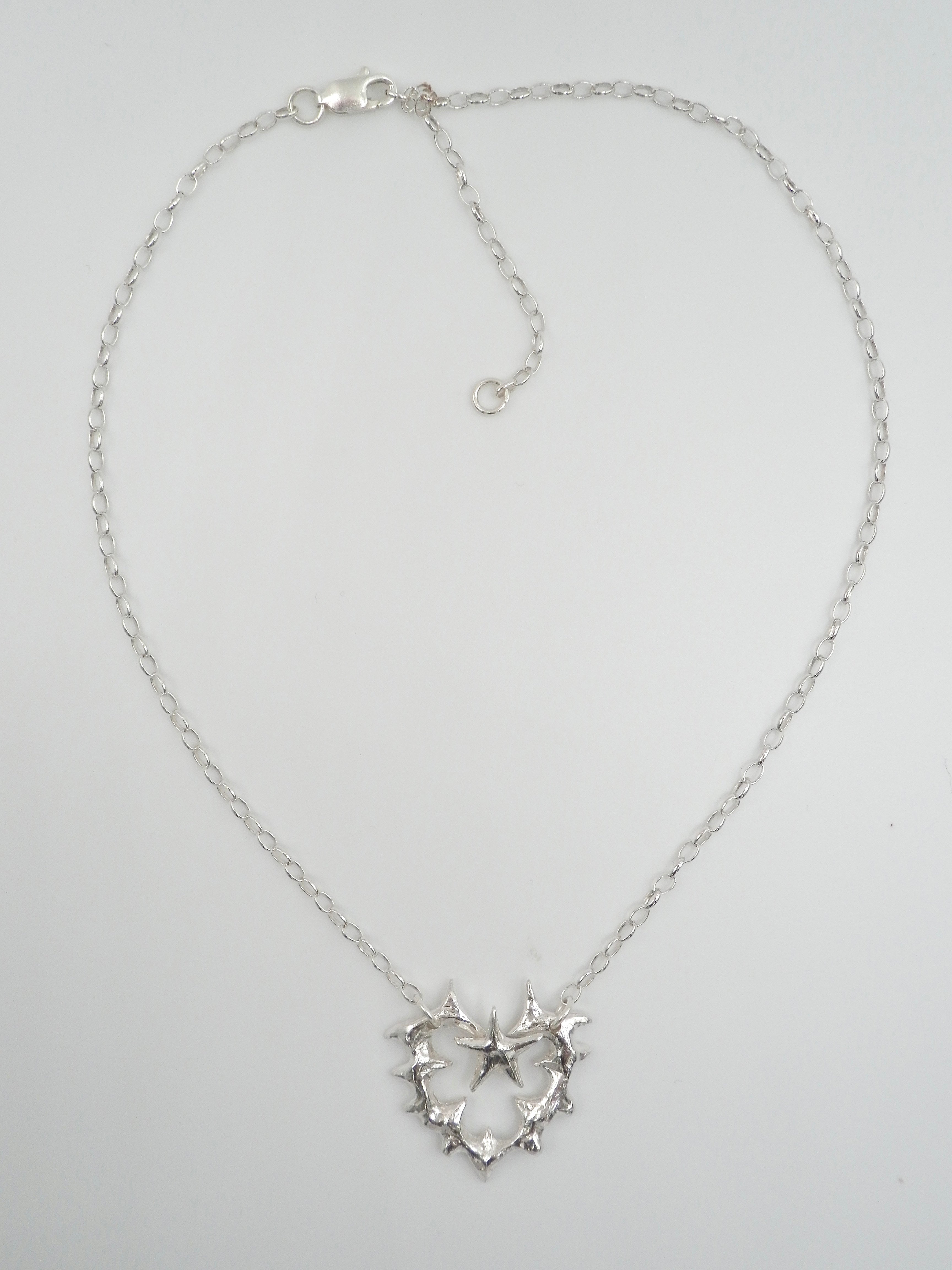 AKARI 明 – MOIRA X MEL