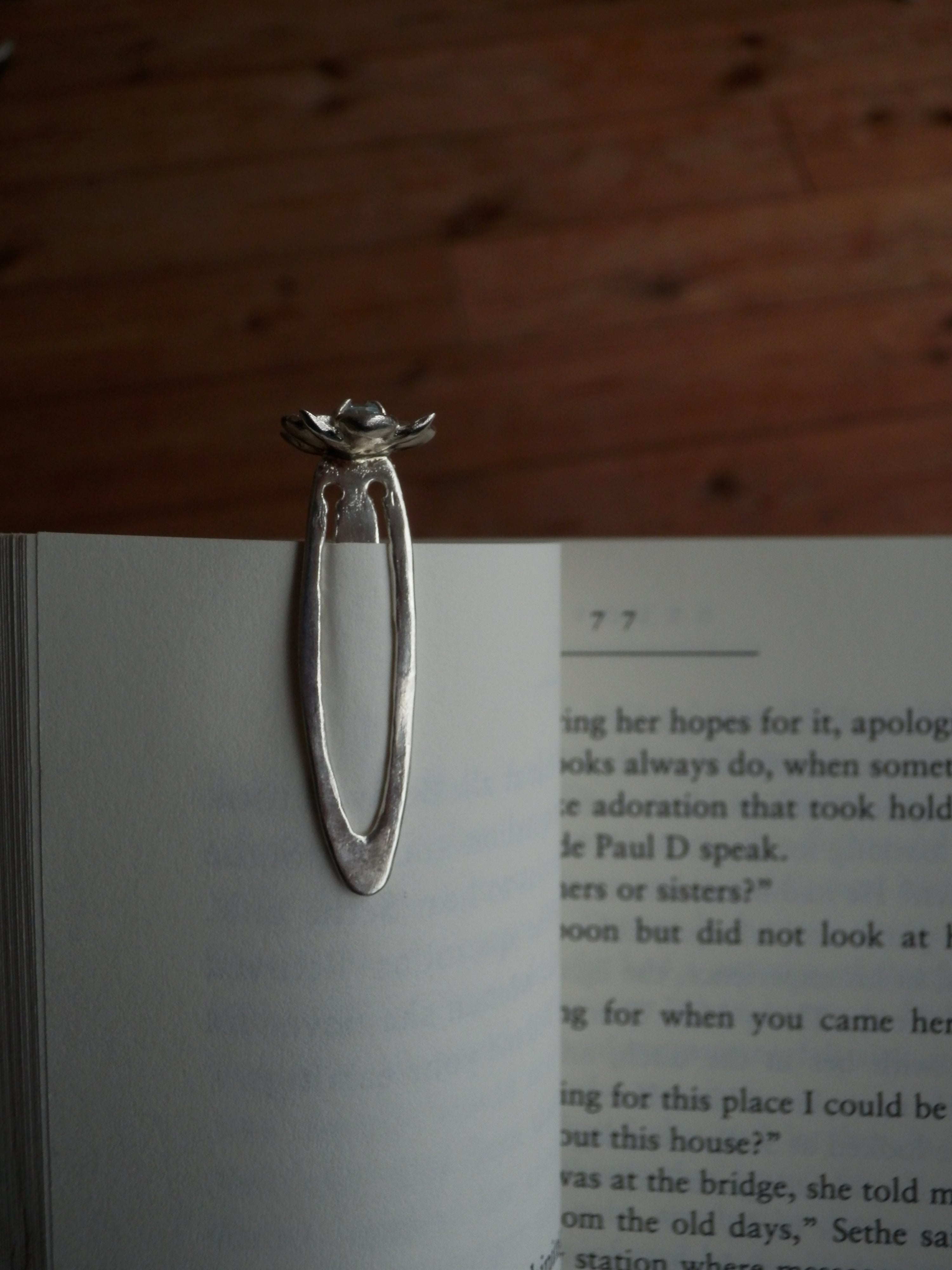 PETAL BOOKMARK [aquamarine]