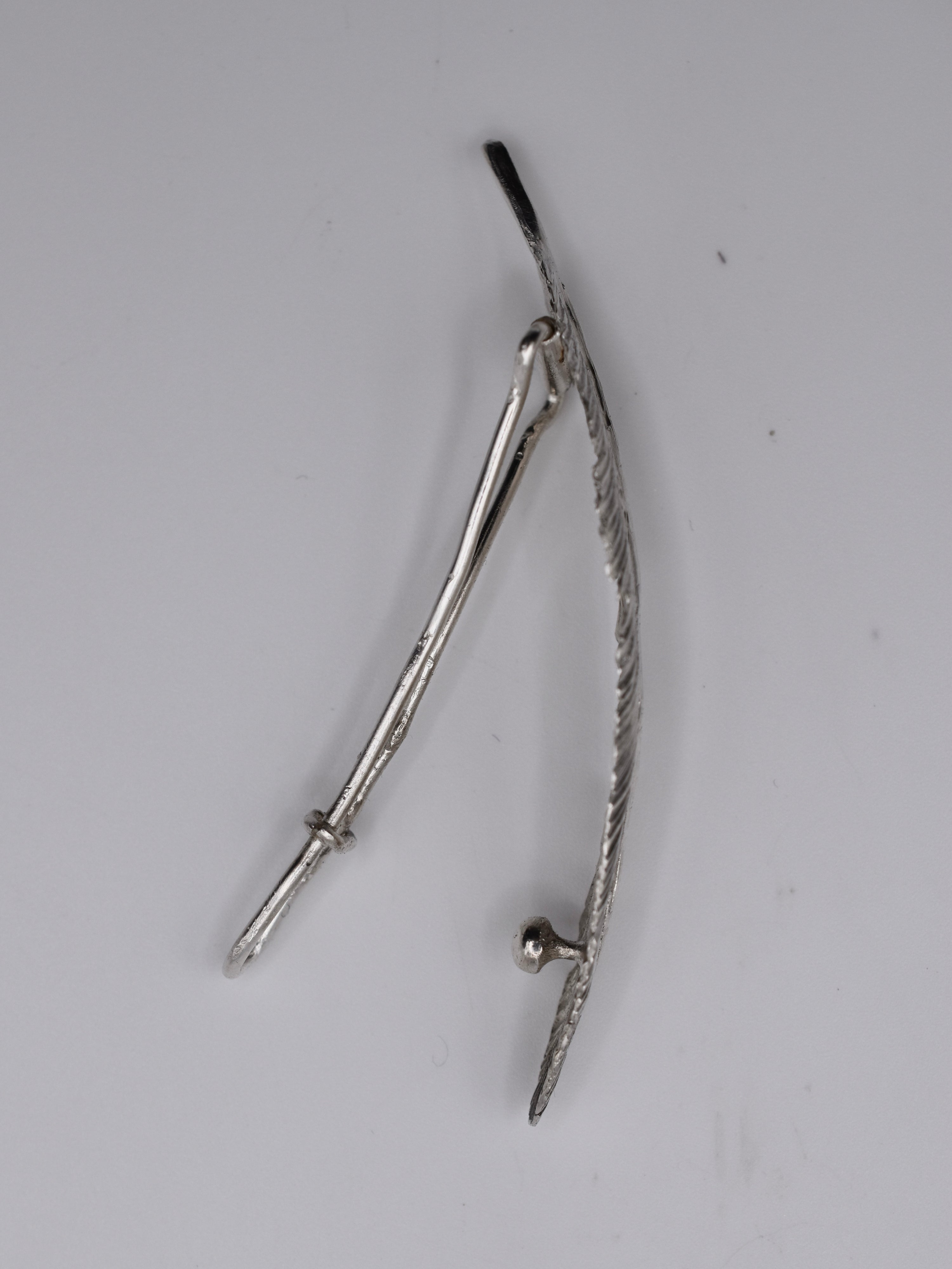 FEATHER HAIR PIN • 16
